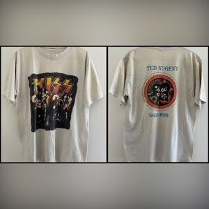 KISS Rock and Roll Over All Sport Tour T-shirt Measures 22W X 29L Ted Nugent VTG